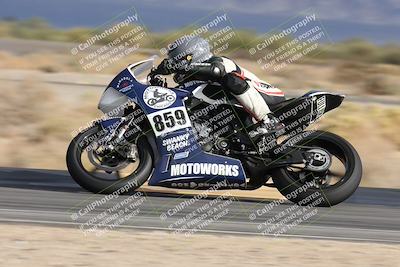 media/Nov-16-2025-Race Pace (Sun) [[8c5fa54630]]/Verified Riders/9-Turn 16 (150pm)/